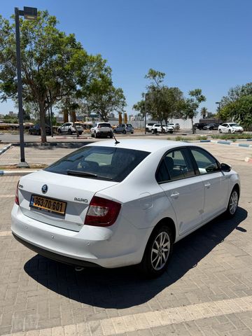 סקודה ראפיד