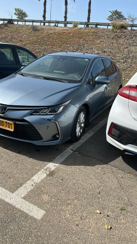 טויוטה קורולה