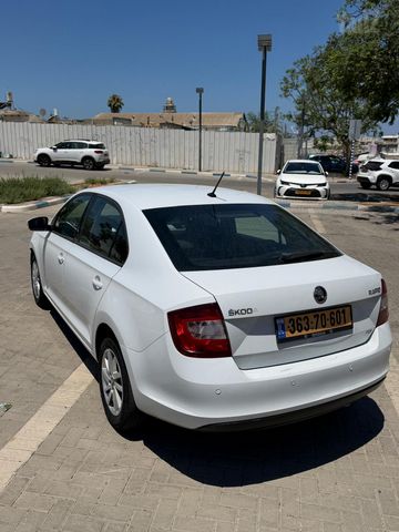 סקודה ראפיד