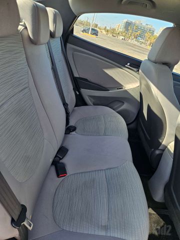 יונדאי אקסנט i25