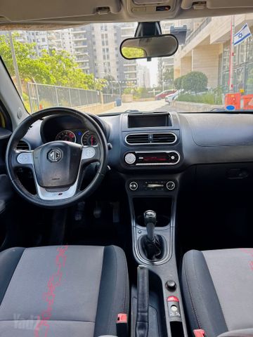 אם ג'י MG3