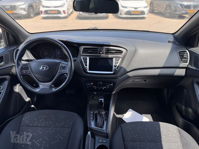 יונדאי i20
