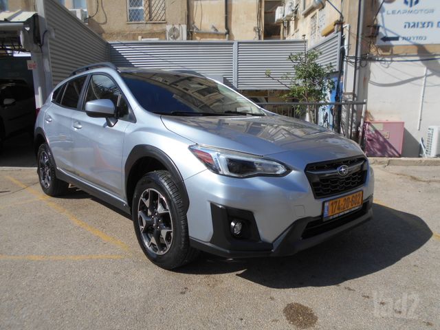 מודעת רכב סובארו XV
