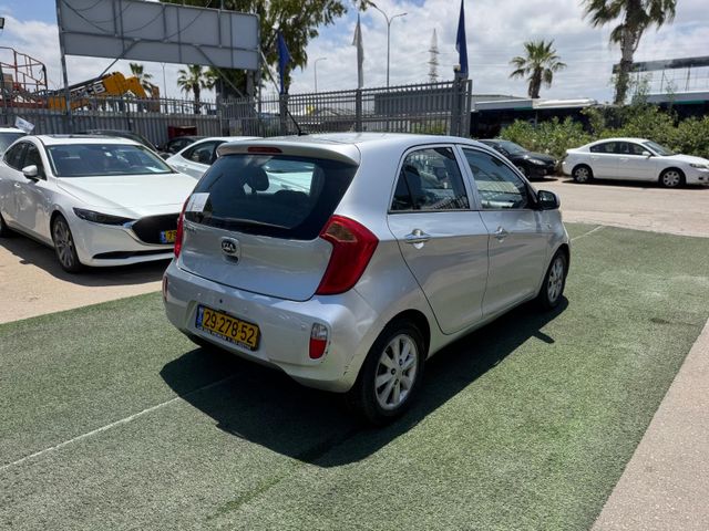 קיה פיקנטו