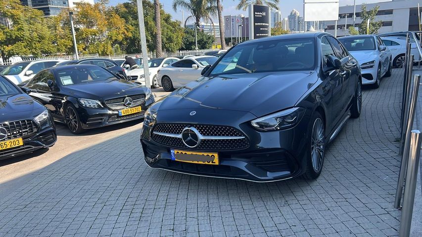 מודעת רכב מרצדס-בנץ C-class