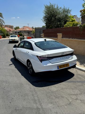 יונדאי אלנטרה
