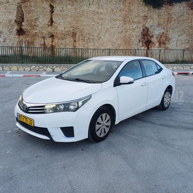 מודעת רכב טויוטה קורולה