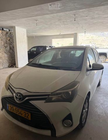 מודעת רכב טויוטה יאריס