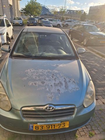 יונדאי אקסנט i25