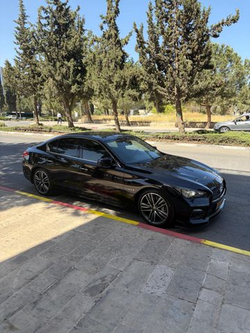 אינפיניטי Q50