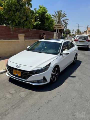 יונדאי אלנטרה