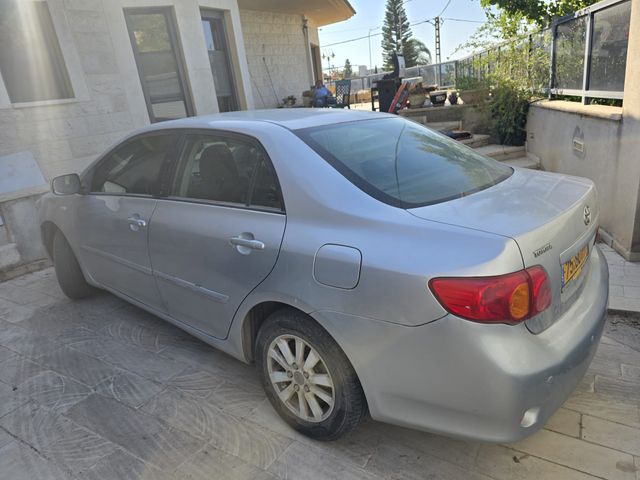 מודעת רכב טויוטה קורולה