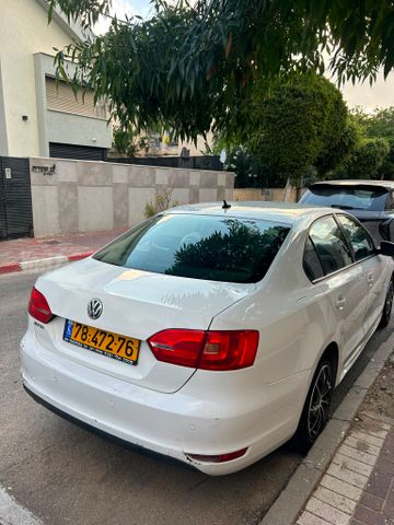 מודעת רכב פולקסווגן ג'טה 