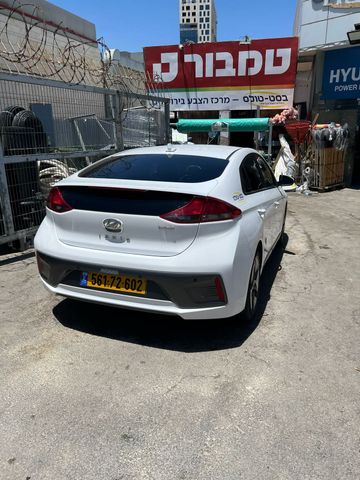 יונדאי איוניק