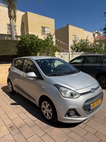 יונדאי i10