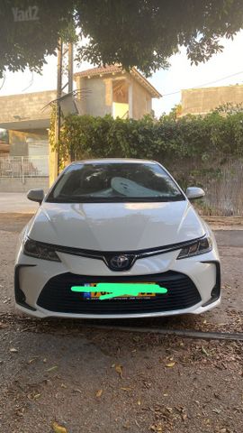 טויוטה קורולה