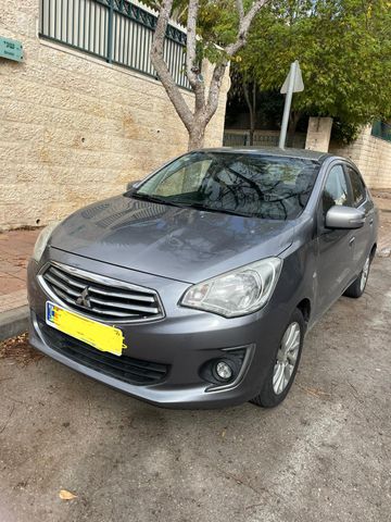 מודעת רכב מיצובישי אטראז'