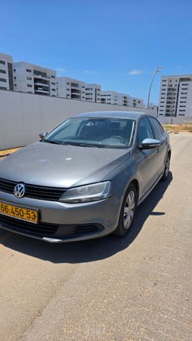 פולקסווגן ג'טה 