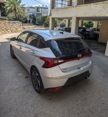 יונדאי i20
