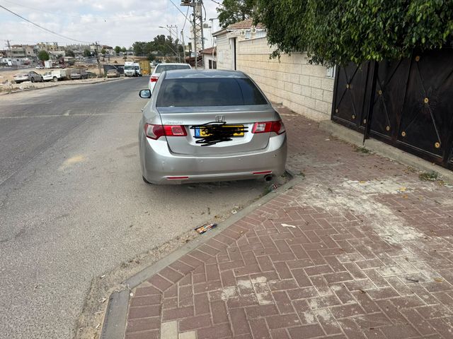 מודעת רכב הונדה אקורד