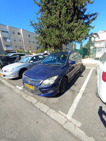 יונדאי i30