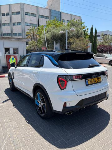 לינק אנד קו 01