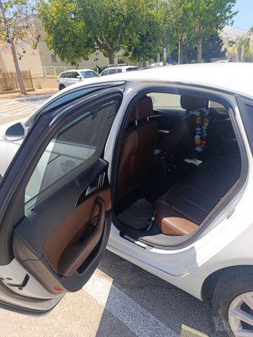 אאודי A6