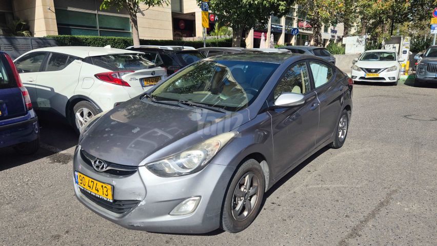 יונדאי I35