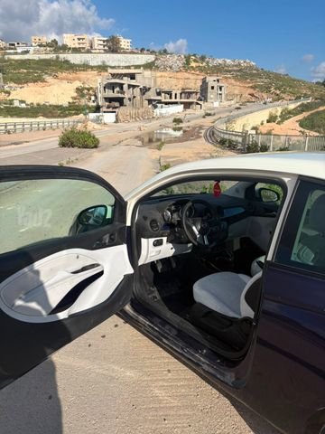מודעת רכב אופל אדם