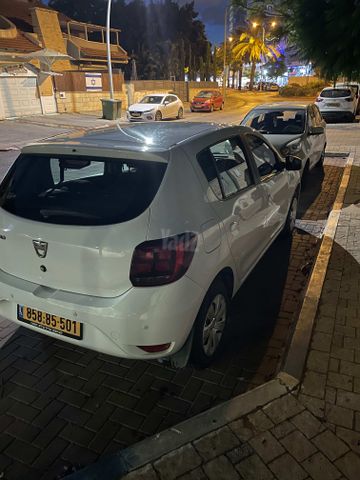 דאצ'יה סנדרו