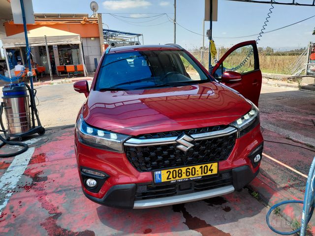 סוזוקי S-Cross