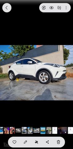 מודעת רכב טויוטה C-HR