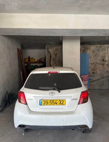 טויוטה יאריס