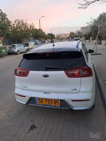 קיה נירו
