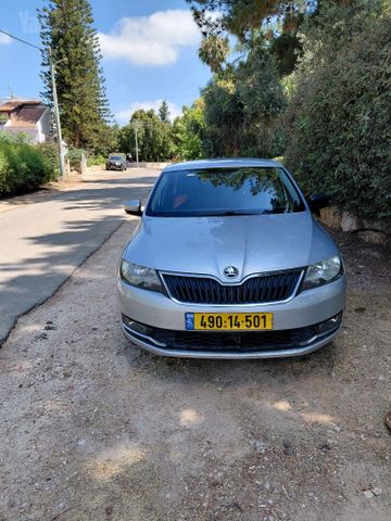 סקודה ראפיד