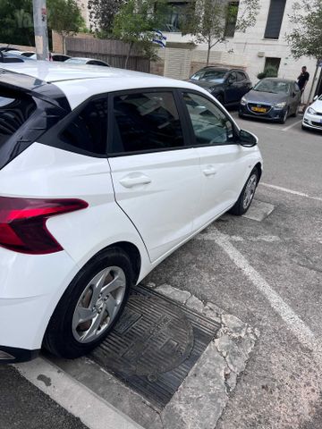 יונדאי i20