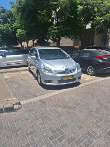 מודעת רכב טויוטה ורסו
