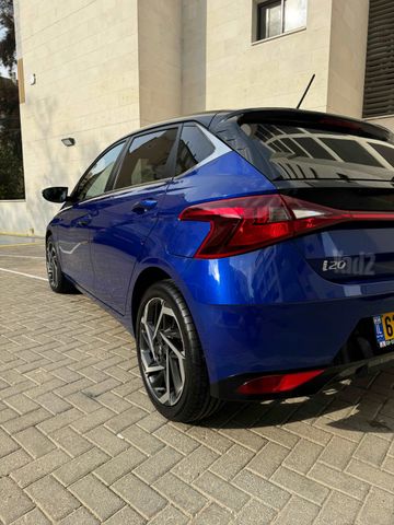 יונדאי i20