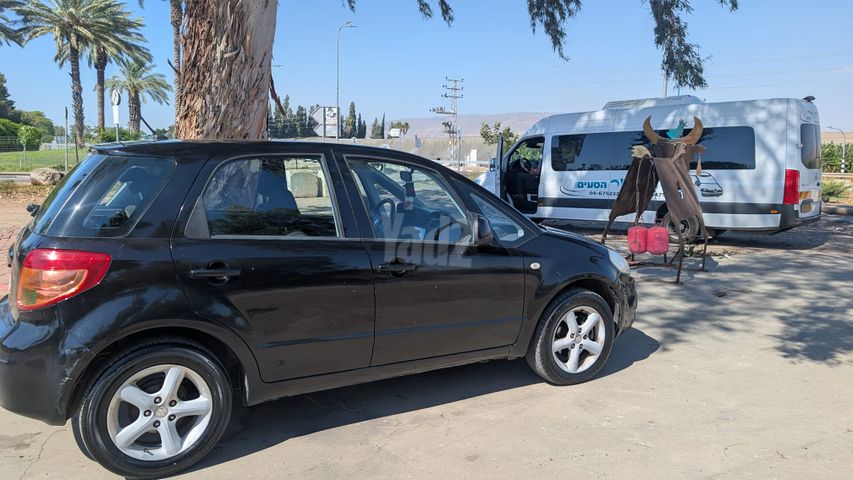 סוזוקי SX4
