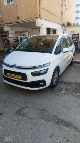 מודעת רכב סיטרואן C4 פיקאסו