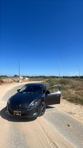 מודעת רכב מאזדה 3