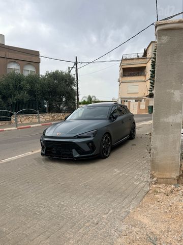 קופרה לאון