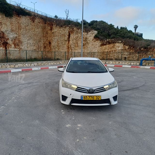 טויוטה קורולה