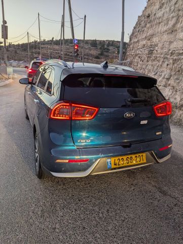 קיה נירו
