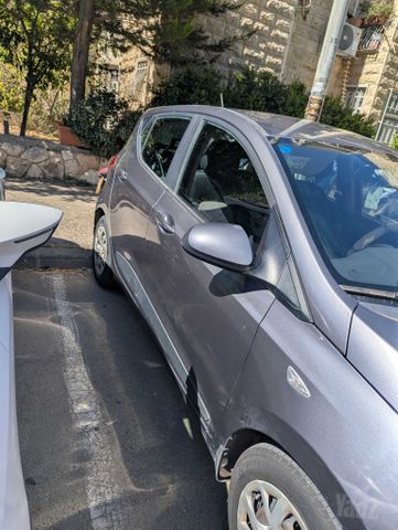 יונדאי i10