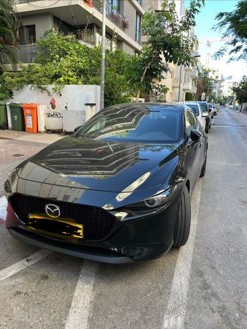מאזדה 3