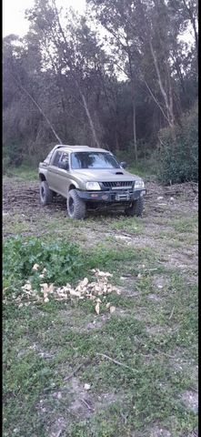 מיצובישי טרייטון / L200