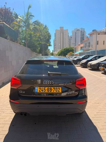 אאודי Q2
