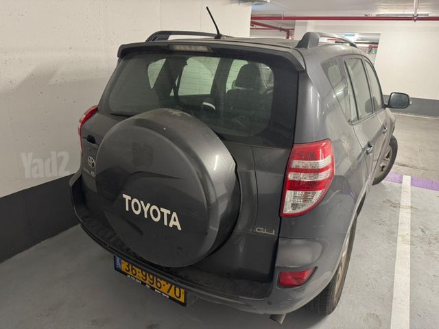 מודעת רכב טויוטה RAV4