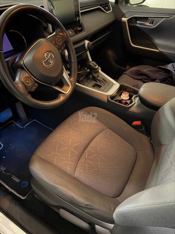 טויוטה RAV4